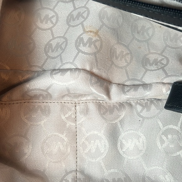 MICHAEL KORS ❤️ Black Leather Satchel Bag with MK Bag Charm - Picture 10 of 10